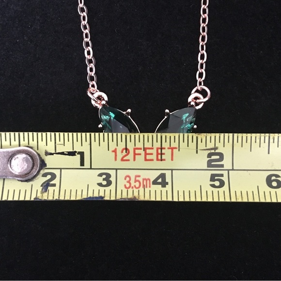 Gorgeous Green Butterfly Necklace - Picture 7 of 7